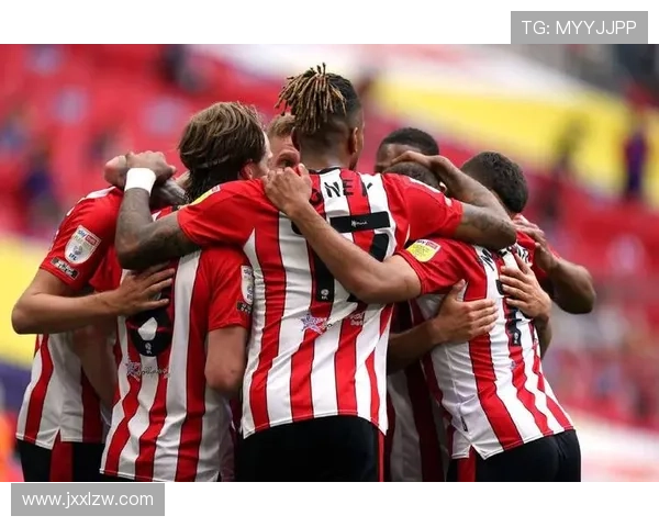 布伦特福德对布莱顿 亨德森凯莱赫三笘米尔纳首发