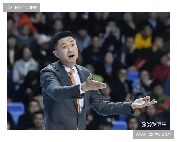 广东为萨林杰庆生 崔永熙调侃杜锋送脚